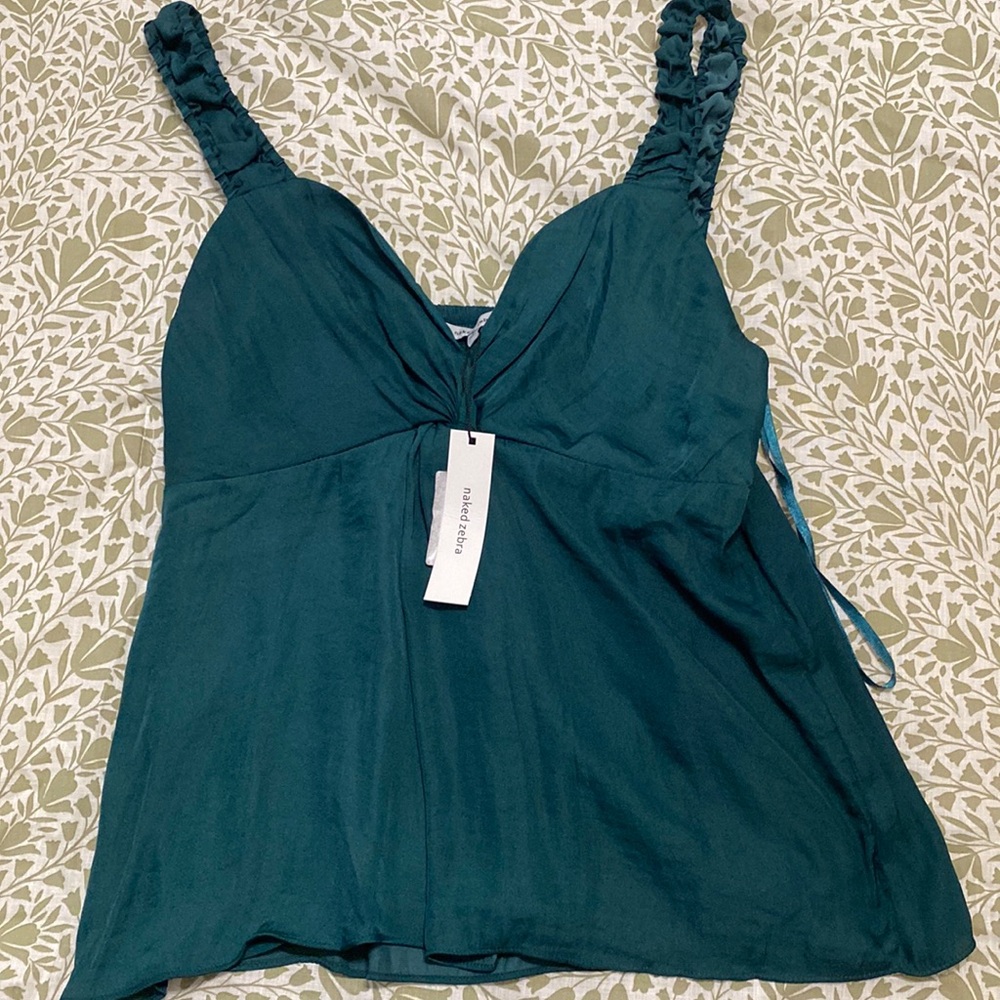 Dark green tank, NWT